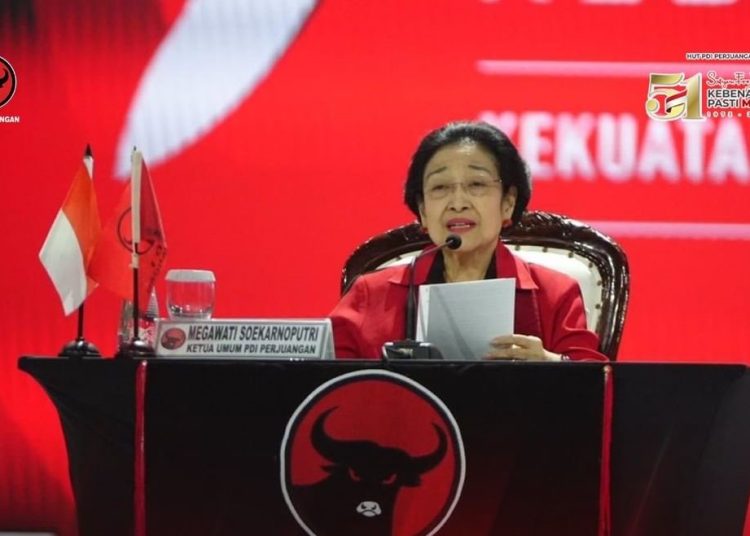 Megawati dalam Rakernas PDIP