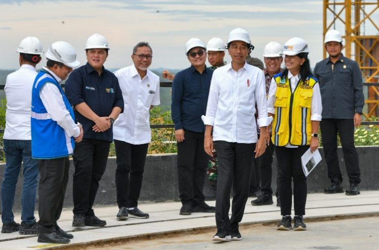 Presiden Jokowi batal pindah ke IKN bulan Juli