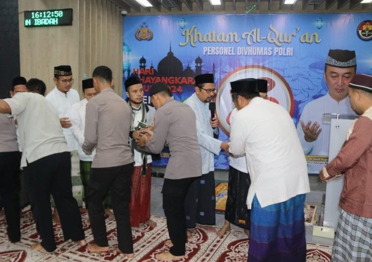 Gelaran acara khatam al-quran dalam peringati HUT Bhayangkara ke-78