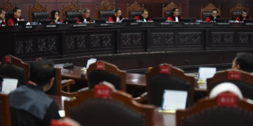 MK resmi larang wamen rangkap jabatan