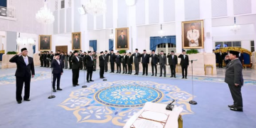 4 Menteri 1 Wamen baru dilantik Prabowo