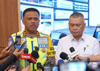 Kakorlantas Tinjau Command Center Tol, Pastikan Mudik Aman